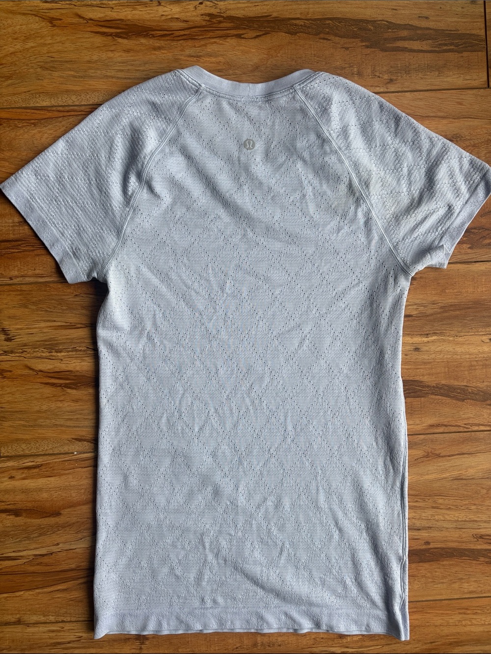 lululemon athletica Womenโs Lilac Short Sleeve Performance Tee